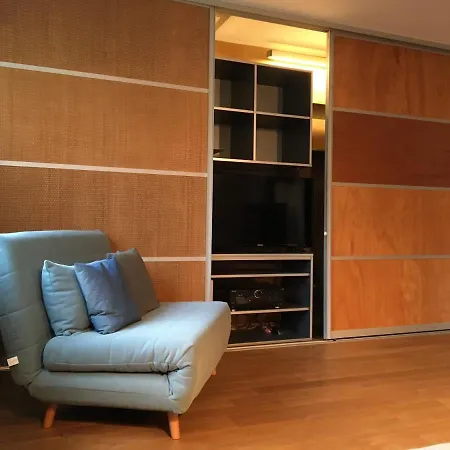 Kleine Oase アパート ボトロップ